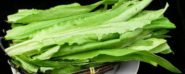 油麦菜炒蛋怎么做好吃 如何做油麦菜炒蛋