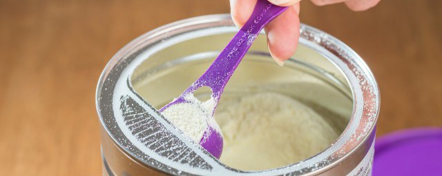 奶粉是什么奶做出来的 奶粉的原料是什么