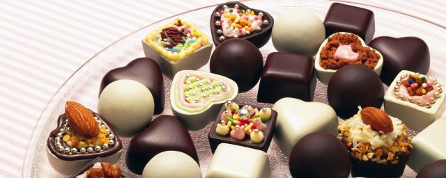 可可豆制作巧克力的方法 可可豆制作巧克力的方法是什么样的