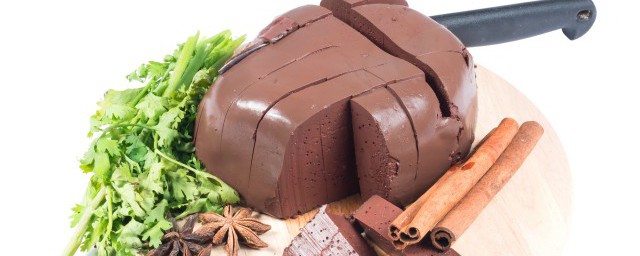 猪血怎么做才好吃 制作炒猪血的方法