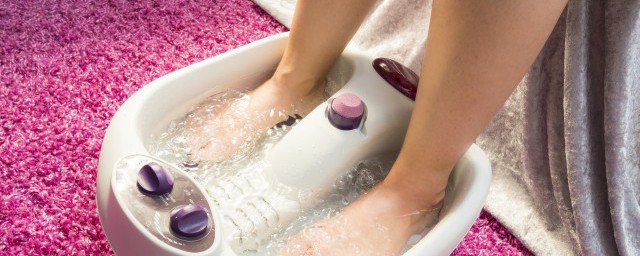 泡脚泡多久合适 泡脚时间介绍
