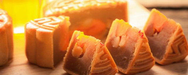 酥皮月饼第二天为什么不酥了 酥皮月饼第二天不酥的原因