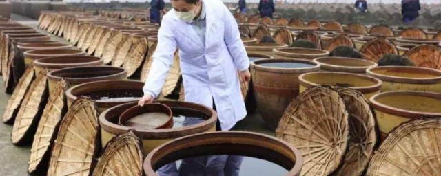 醋是用什么酿造的 醋是用啥酿造的