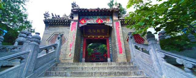 中灵山老母洞是哪位老母 中灵山老母洞的具体老母是指哪位