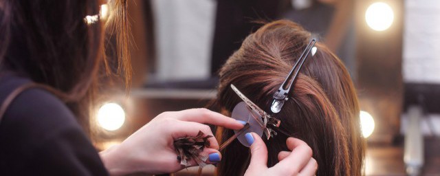 美发店铺名字最新版 美发店铺名字最新版有哪些