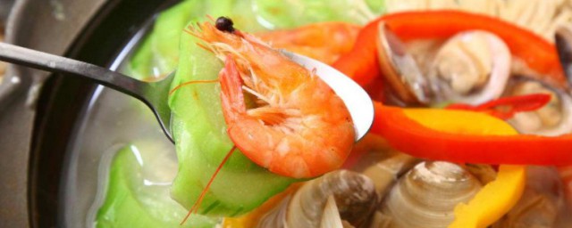 鲜虾鸡汤面的家常做法 鲜虾鸡汤面的家常做法介绍