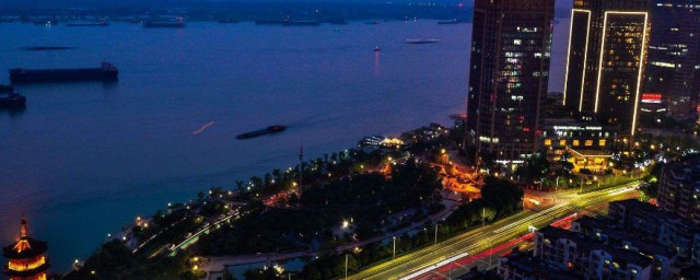 长江五虎是哪几个城市 长江五虎是哪些城市