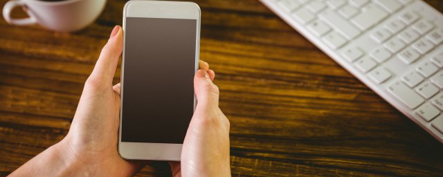 毒奶是乌鸦嘴的意思吗 毒奶的意思