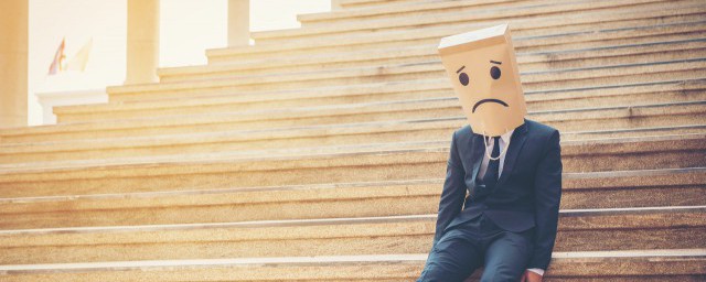 励志加伤感的句子 盘点励志加伤感的句子