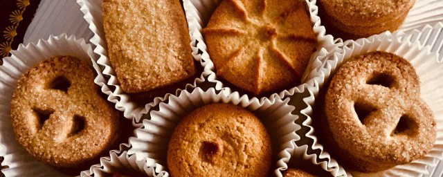 自制曲奇饼干的家常做法 自制曲奇饼干怎么做