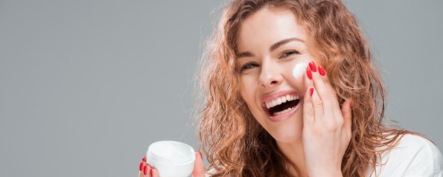 隔离霜和素颜霜能一起用吗 隔离霜和素颜霜能不能一起用