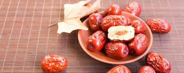 红枣去皮好还是不去皮好 红枣去皮好还是不去皮好呢