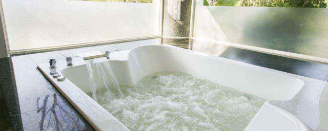 清洗浴缸的小窍门分享 清洗浴缸的小窍门