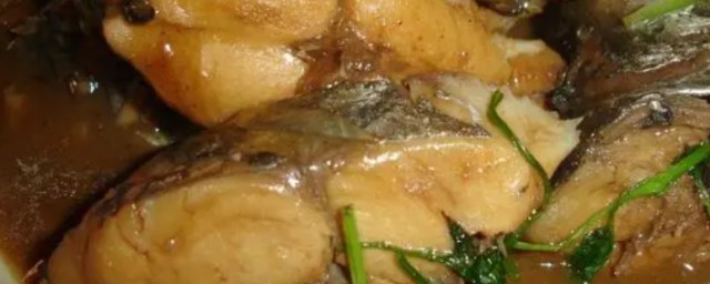 家常啤酒烧鲅鱼的家常做法 如何做家常啤酒烧鲅鱼