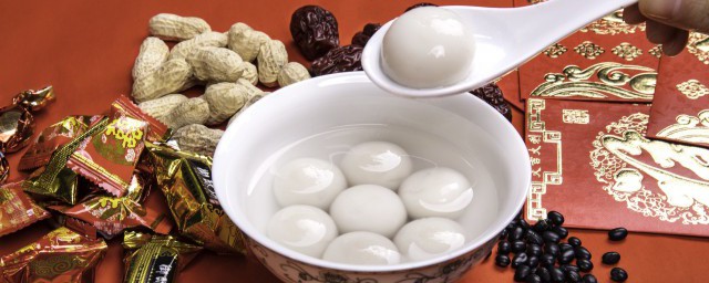 米酒三色汤圆的家常做法 米酒三色汤圆怎么做