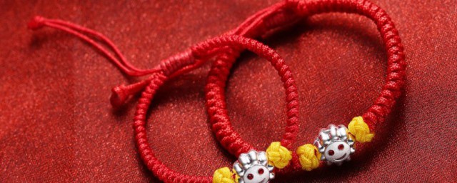 女人旺桃花运 女人旺桃花运技巧