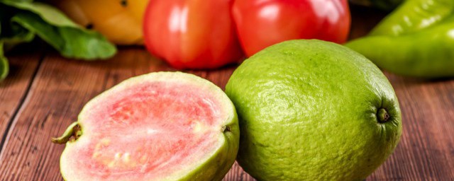 哪些食物和番石榴不可以一起吃 番石榴饮食禁忌