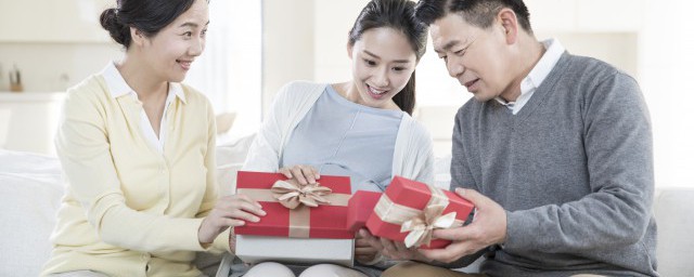 春节给小孩子送什么比较好 春节给小孩子什么礼物