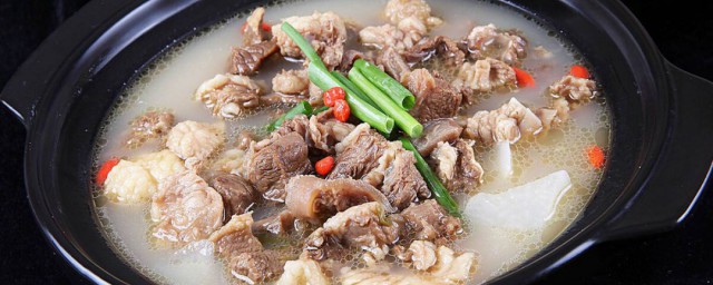 怎么样炖羊肉好吃 正宗炖羊肉教程