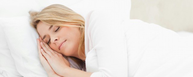 梦到拿刀是什么预兆 梦到拿刀好不好