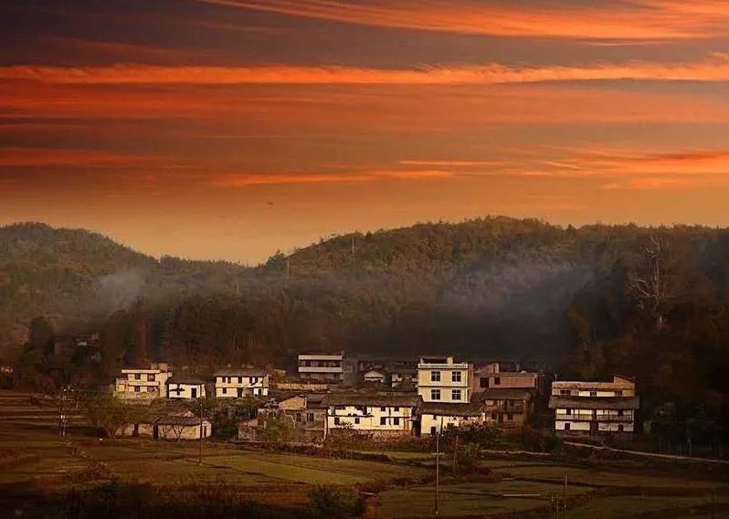 粪土当年万户侯的意思是什么