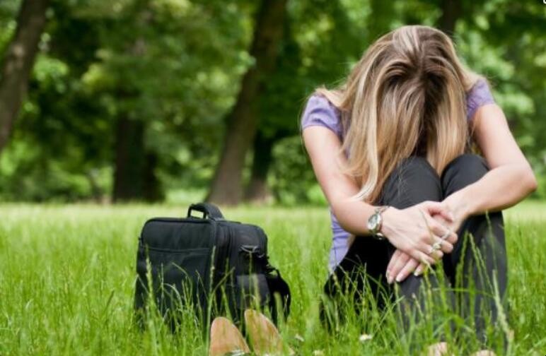 忐忑不安怎么造句