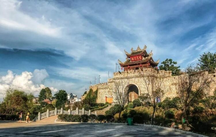 青巖古镇在哪个市