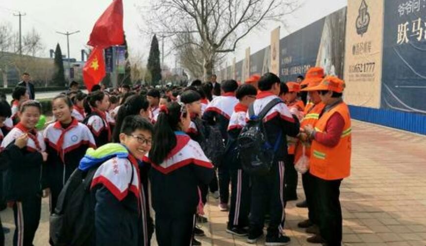 怀念小学时光的句子有哪些 怀念小学时光的句子有哪些