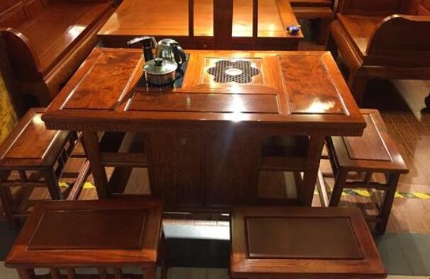 如何保养花梨木茶桌