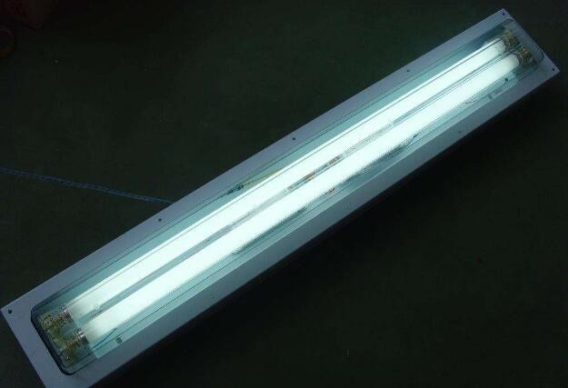 选购双端荧光灯的技巧是什么