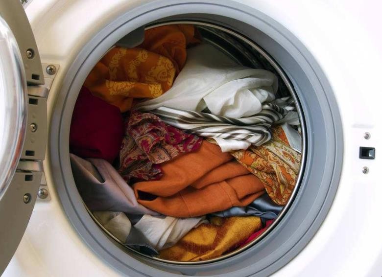 洗衣机的水位传感器在哪