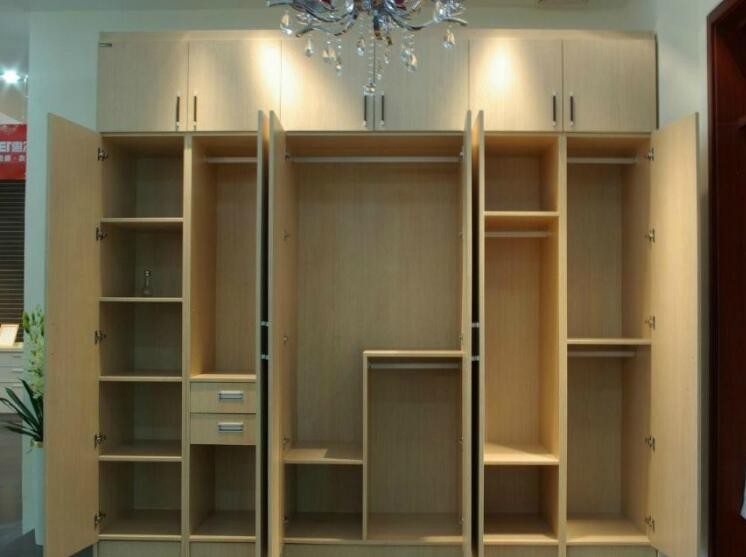 木门衣柜如何保养