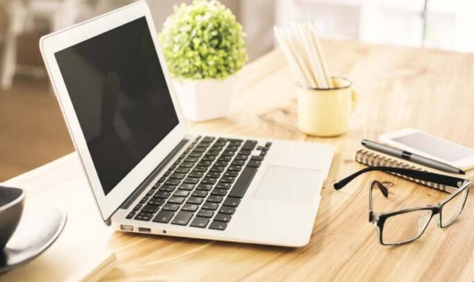 买笔记本电脑主要看什么