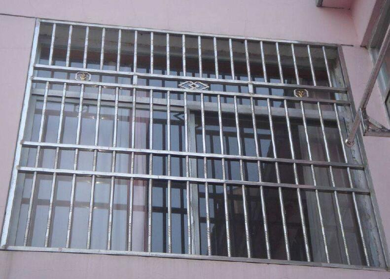 窗户防护栏如何选购