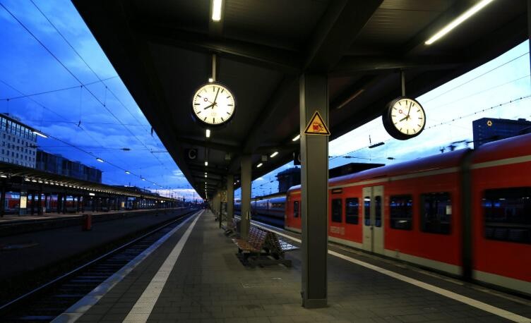 坐火车怎样防止被盗