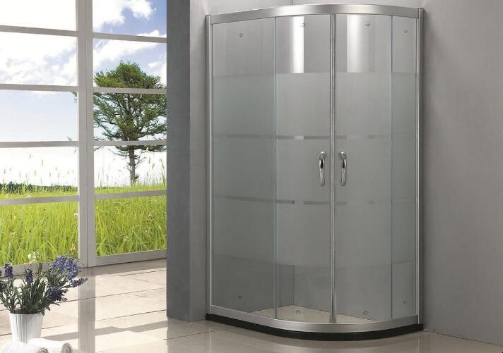 沖凉房玻璃门污渍怎么洗