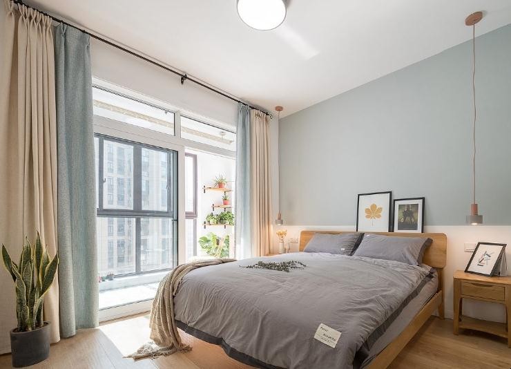 墻什么颜色显得空间大