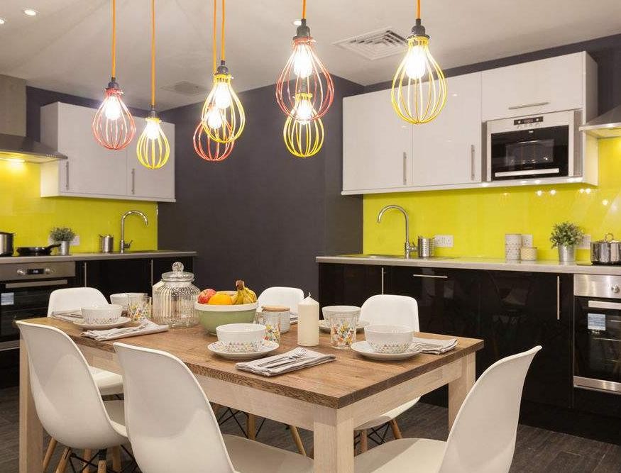 厨房重新装修麻烦吗