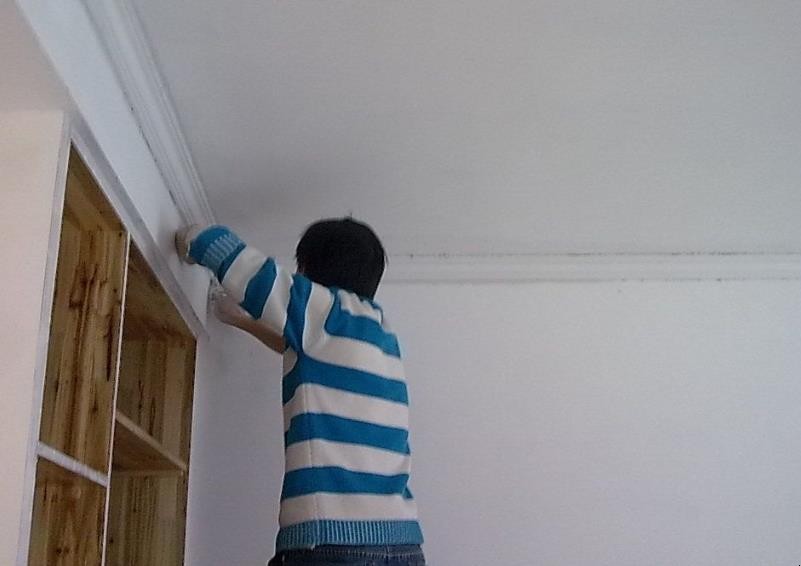 石膏线如何清洁