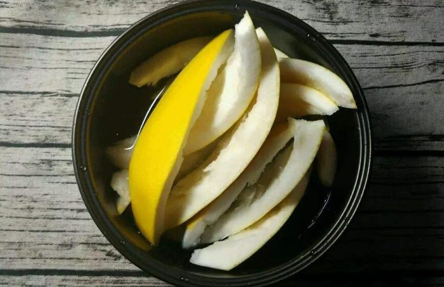 柚子皮晒干有什么妙用