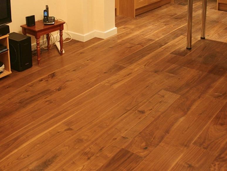 地板颜色怎么选 地板颜色怎么选