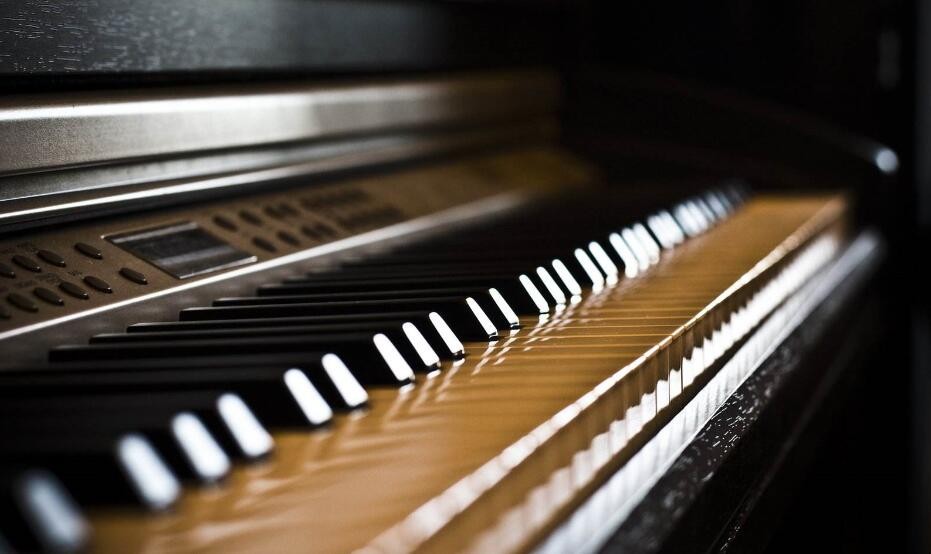 钢琴键脏了怎么清洗