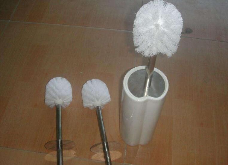 使用马桶刷的注意事项是什么