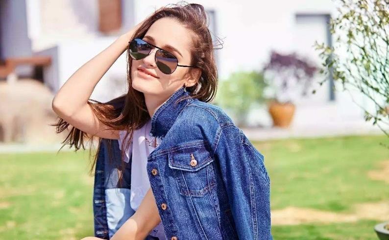 近视的人怎么戴墨镜