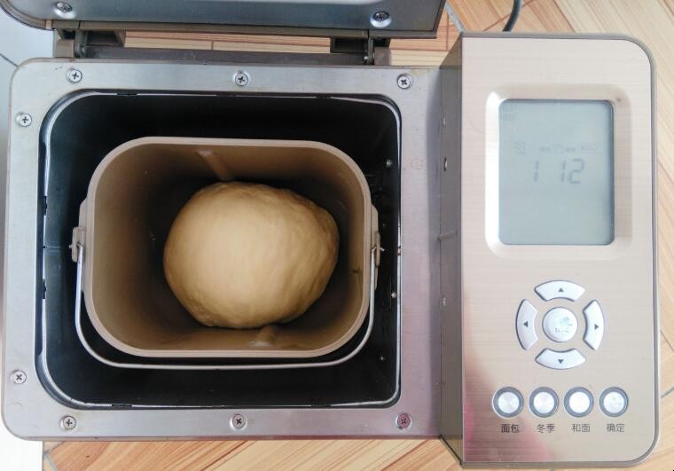 小型面包机有什么特点