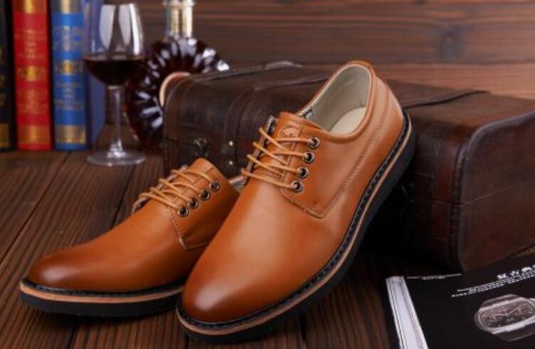 皮鞋后跟掉皮如何修理