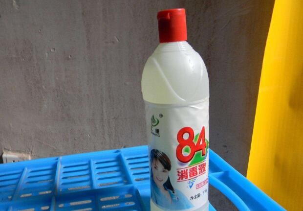 如何正确用84洗衣服