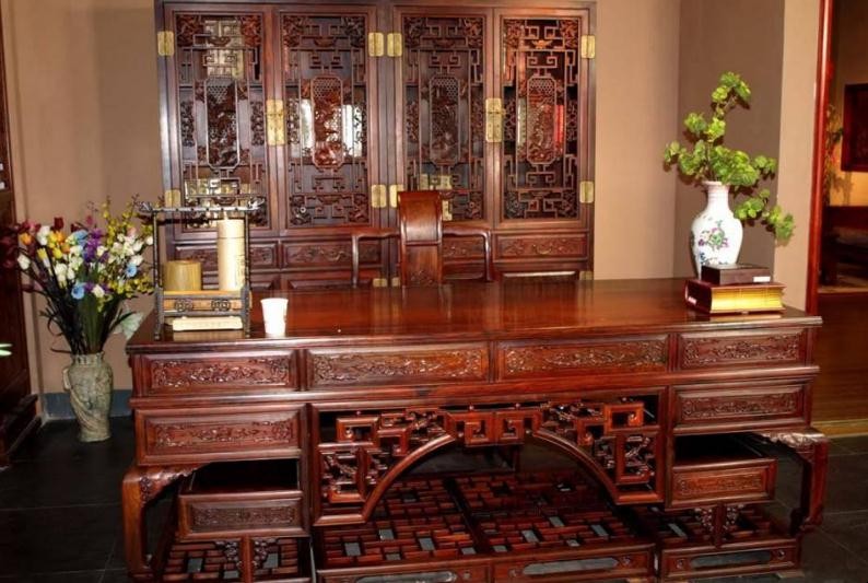 红木家具擦什么油保养更好