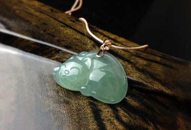 玉坠缝隙里脏了怎么办