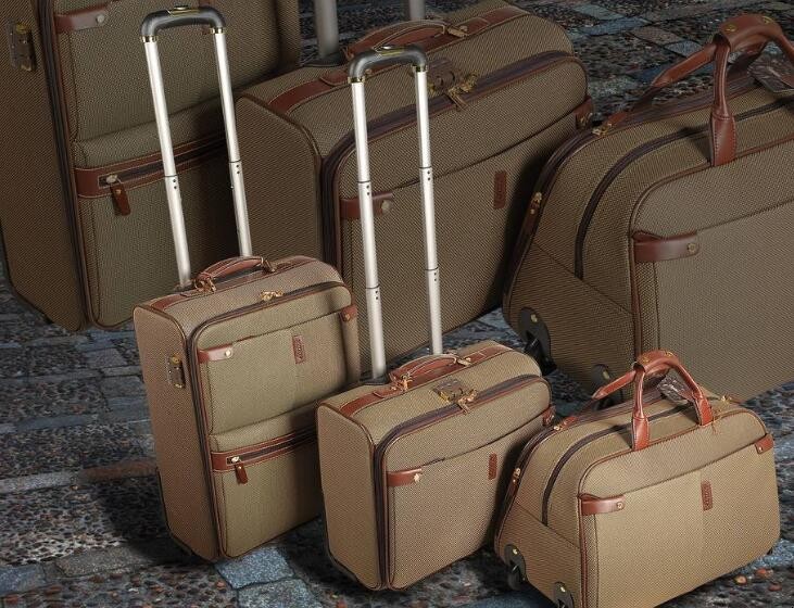 如何正确保养拉桿包